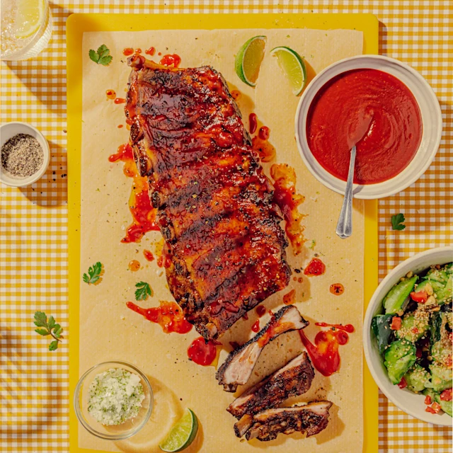 Costelles a la barbacoa amb llima