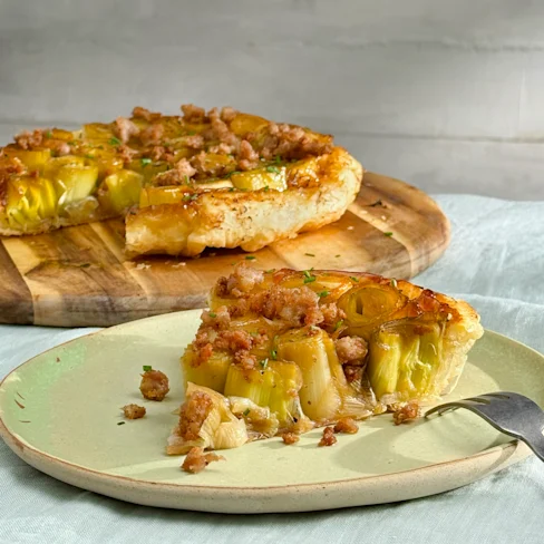 Pastís de porro amb botifarra blanca