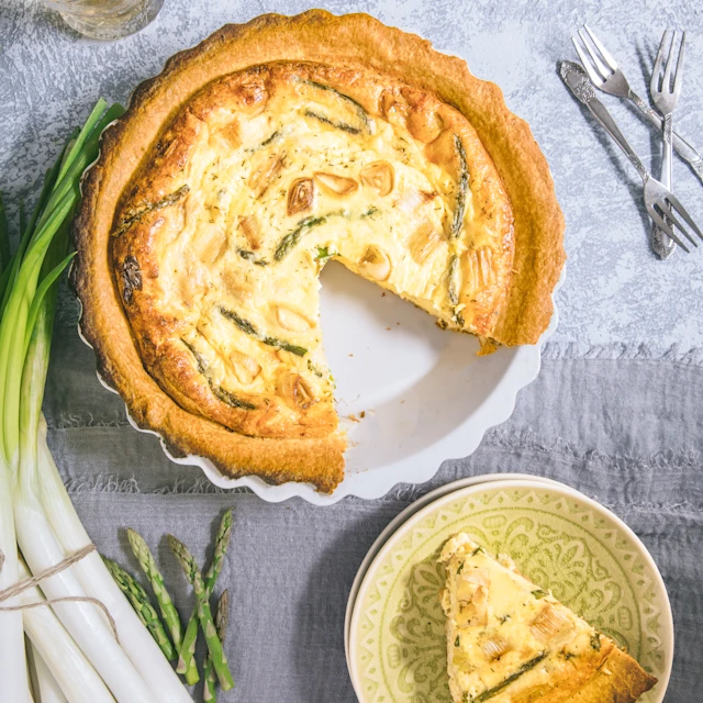 Quiche de calçots i espàrregs