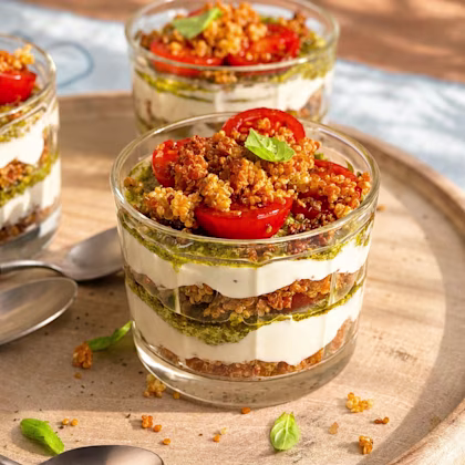 Tiramisú salat de tomàquet i mozzarella