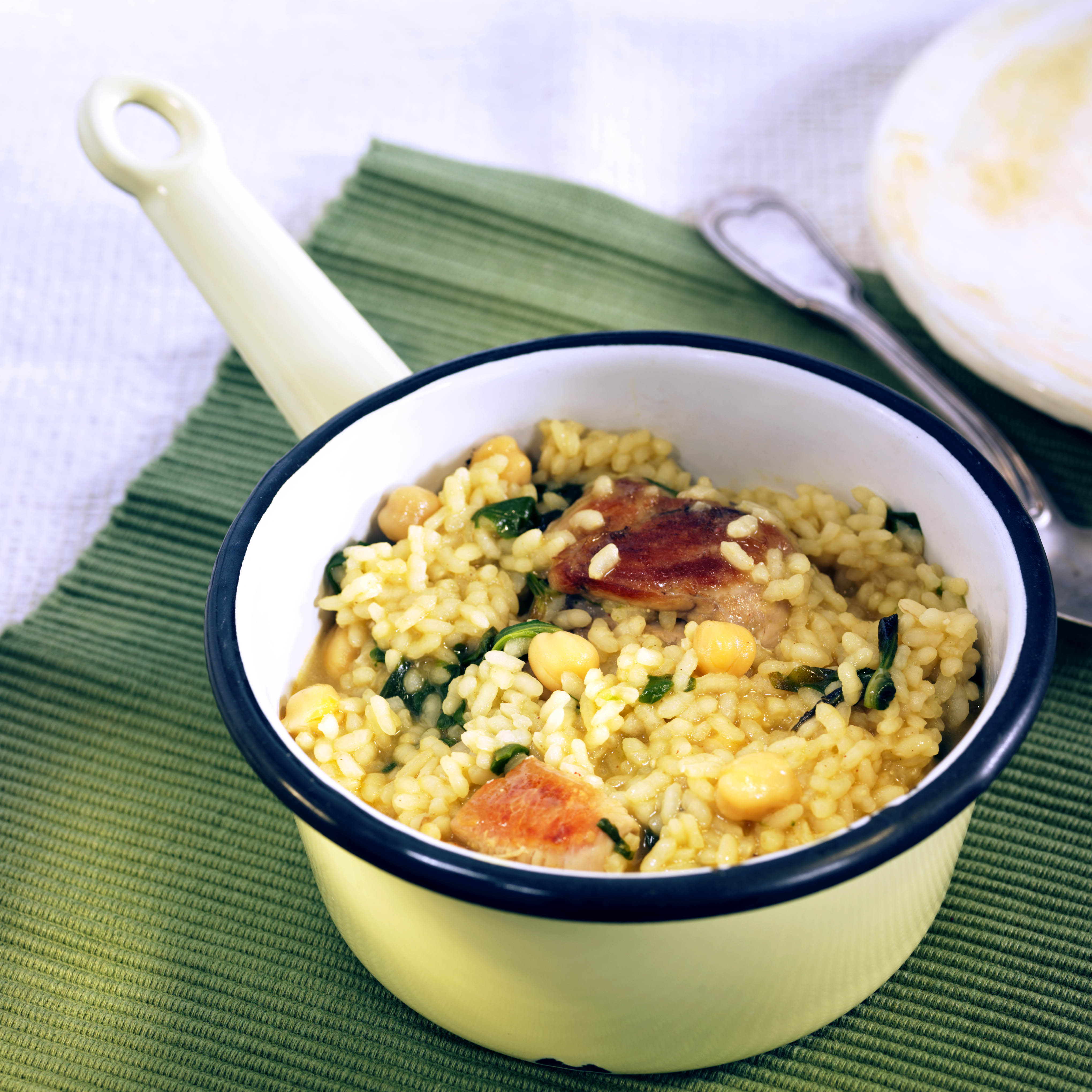 Arròs melós amb cigrons, bacallà i espinacs