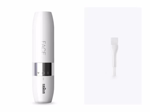 Vista frontal del renderizado del producto Mini Hair Remover "Face" con la toma del envase detrás del renderizado sobre fondo blanco. Vista frontal del renderizado del producto Mini Hair Remover "Face" con la toma del envase detrás del renderizado sobre fondo blanco.