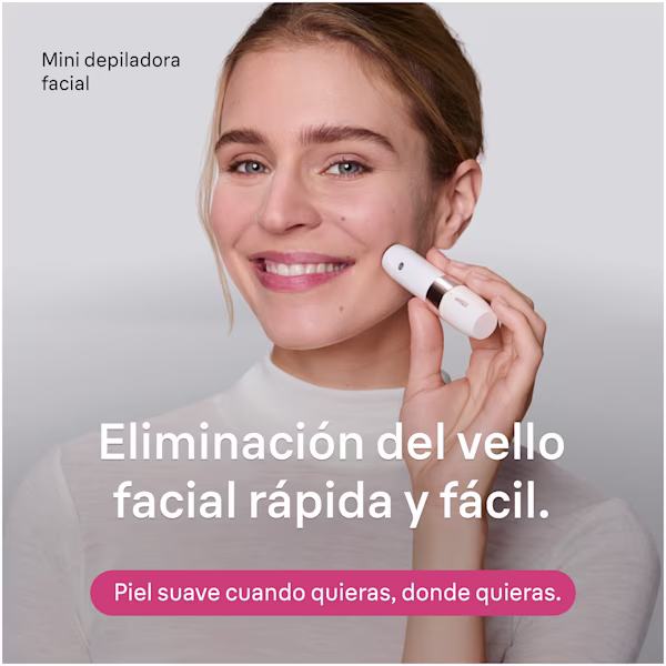 Mujer utilizando la Braun Mini Hair Remover en la mejilla para una depilación facial rápida y sencilla. Mujer utilizando la Braun Mini Hair Remover en la mejilla para una depilación facial rápida y sencilla.