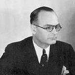 Square portrait Image of TRO Artist Roy Turk