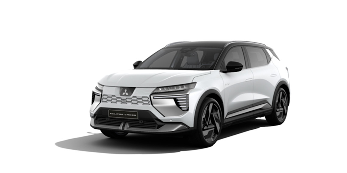 Foto: Eclipse Cross i fargen Crystal White med sort tak