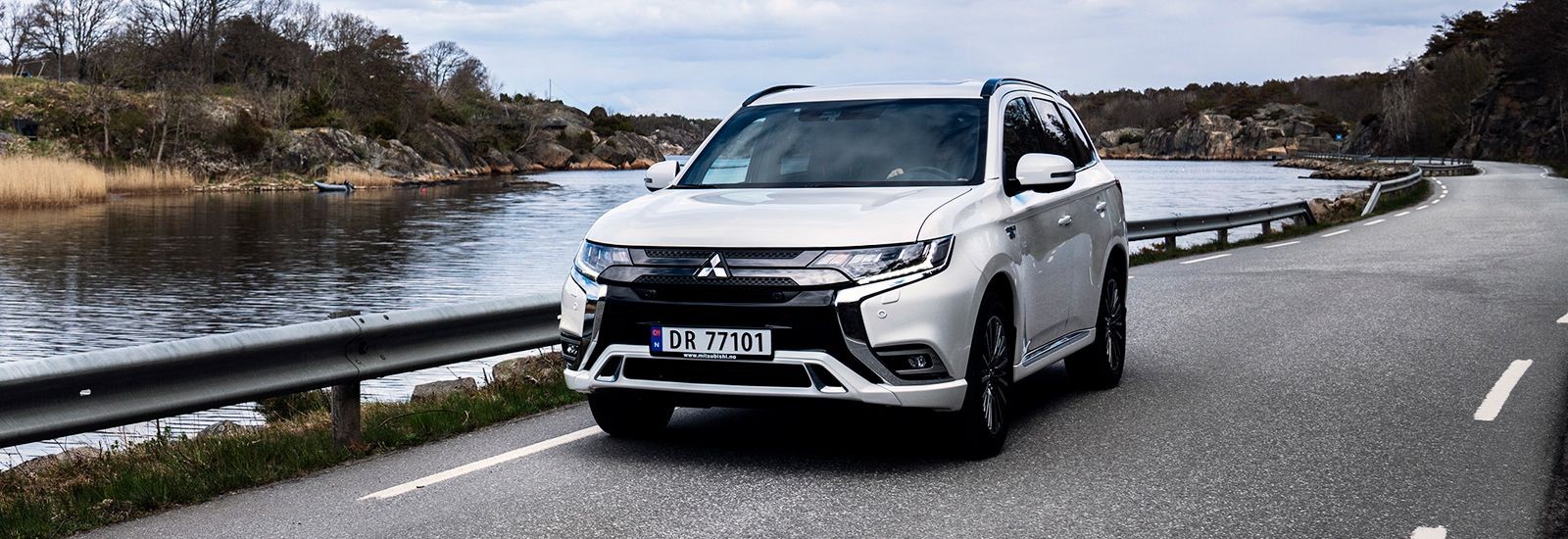 Mitsubishi Outlander PHEV Bilcentrum AS Bilcentrum AS Autorisert Mitsubishi forhandler og verksted