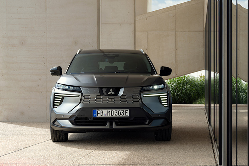 Nye Eclipse Cross Eksteriør 1000x667.jpg