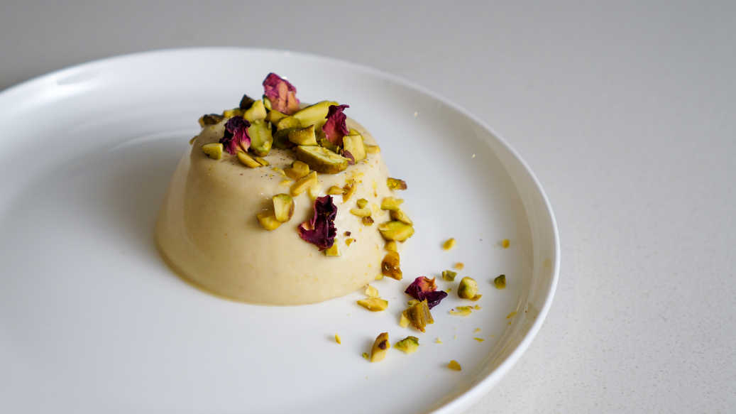 Pistachio panna cotta