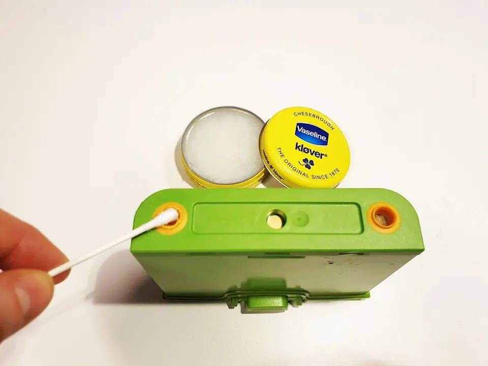 Cattle Collar Maintenance Image