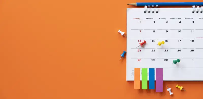 OKR calendar on an orange background