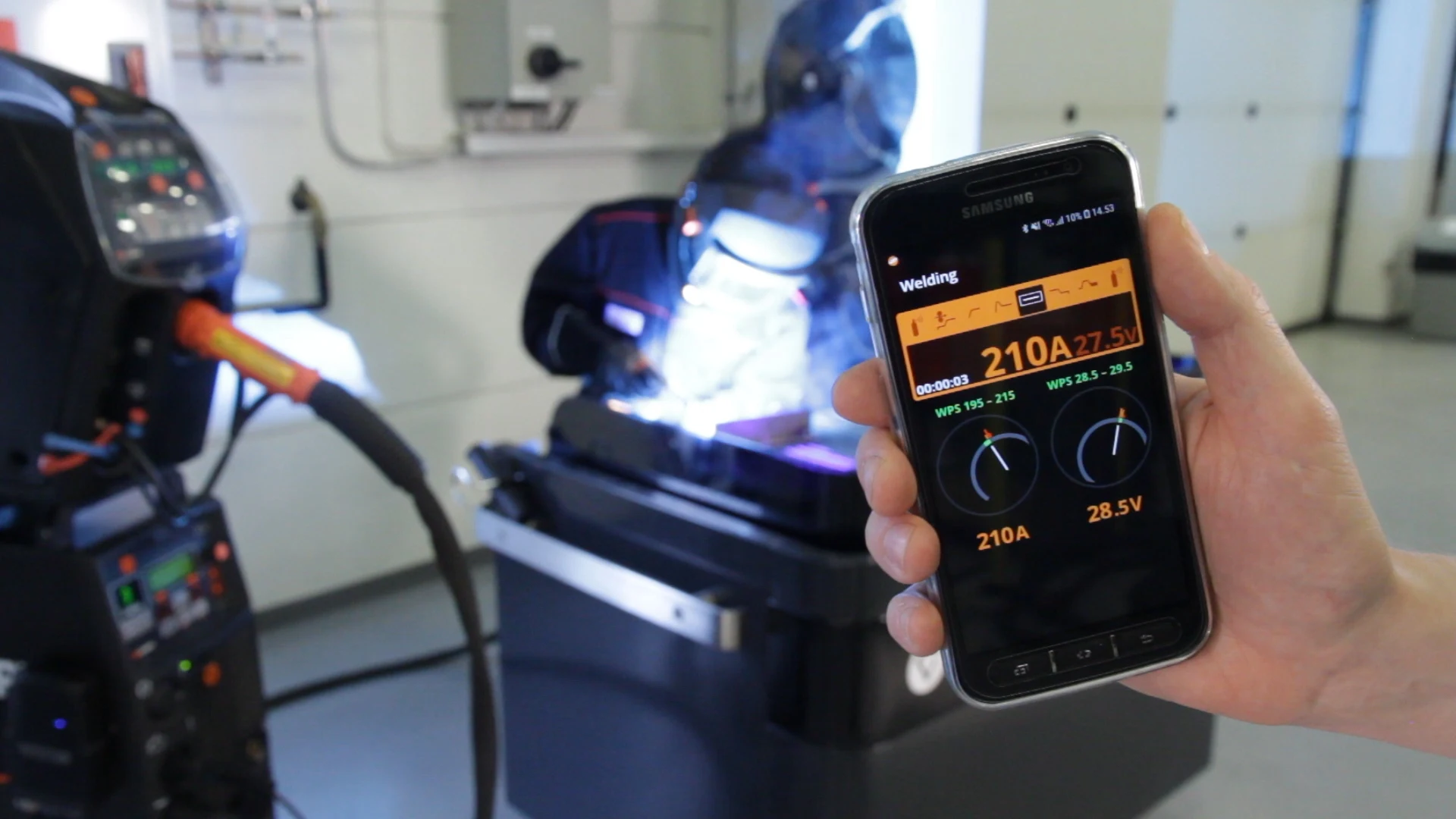 Real-Time Monitoring of Welding Parameters