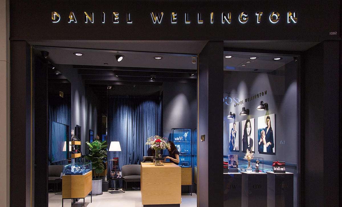 DANIEL WELLINGTON OPENS NEW STORE YUEN LONG YOHO MALL