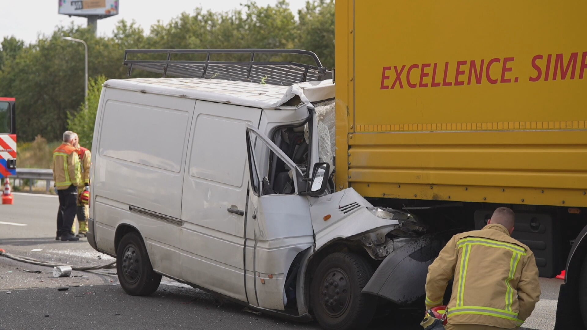 Vrachtwagenchauffeur Dodelijk Ongeluk Op A2 Bij Best Had Slok Op | Hart ...