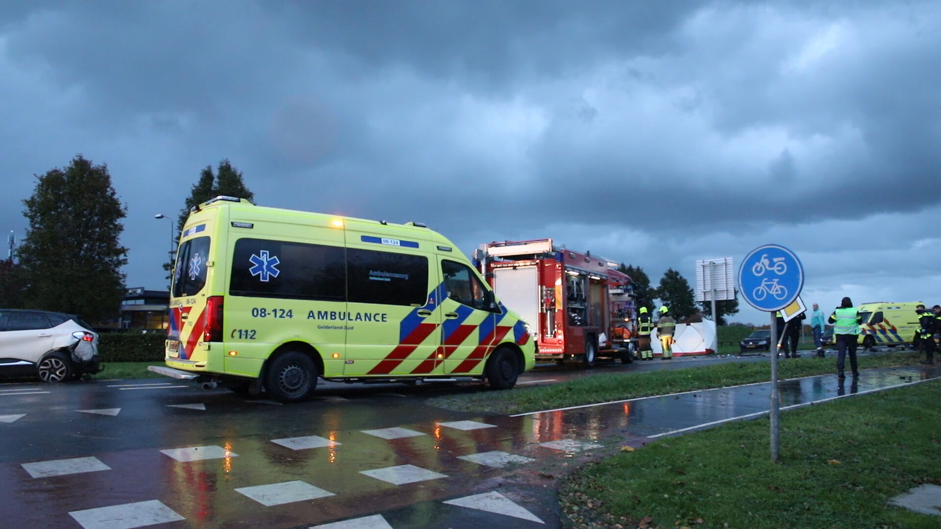 Dode Door Ongeval Met Drie Voertuigen In De Betuwe | Hart Van Nederland