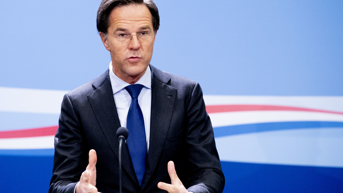 KIJK LIVE: Wekelijkse persconferentie premier Rutte