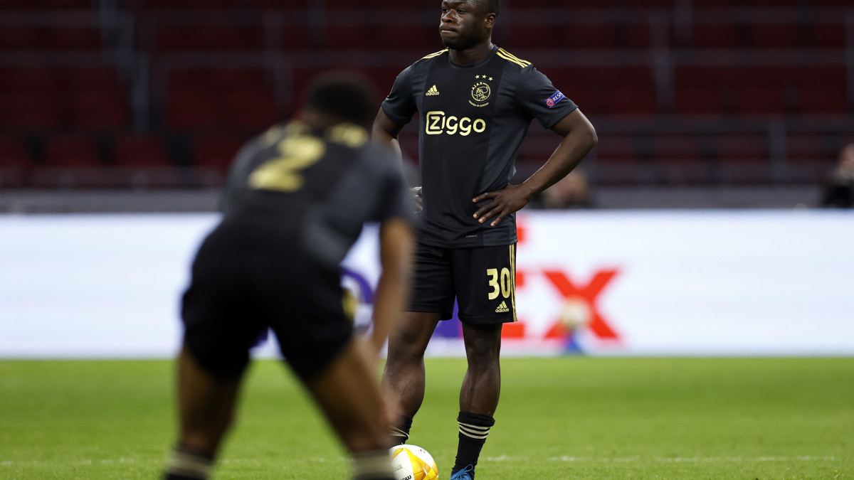 Ajax gaat thuis onderuit tegen AS Roma in kwartfinale Europa League 