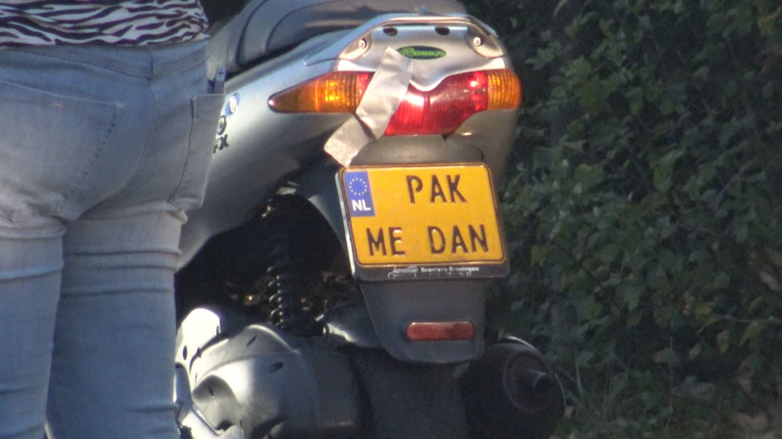 Ruim 120 boetes uitgeschreven bij scootermeeting in Groningen Hart