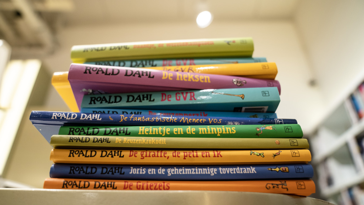 Nederlandse uitgeverij 'vooralsnog niet van plan' om boeken Roald Dahl aan te passen