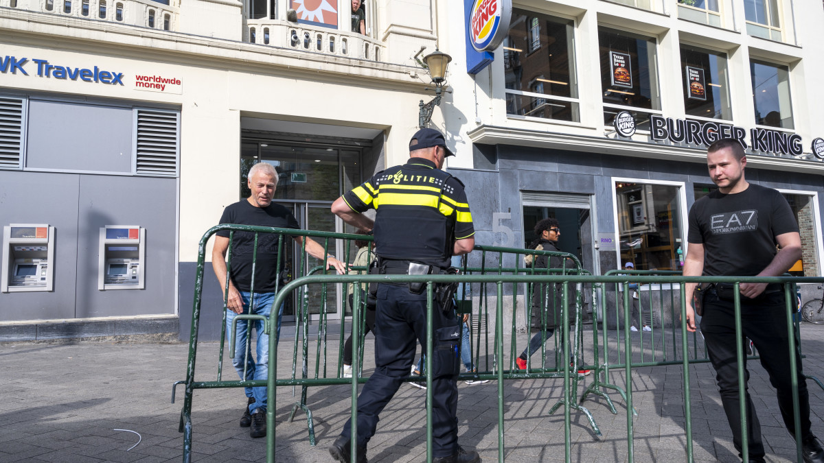 'Enorme paniek' in studio RTL Boulevard na aanslag De Vries