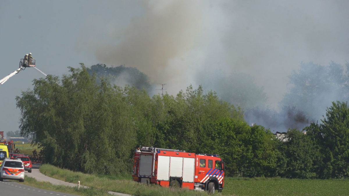 Twee minderjarigen aangehouden voor boerderijbrand in Kampen
