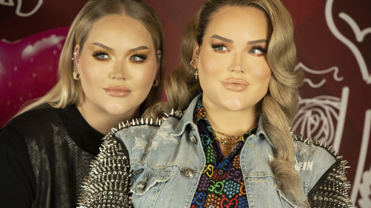 Beauty guru NikkieTutorials onthult wassenbeeld in Madame Tussauds Amsterdam