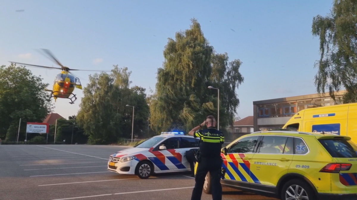 'Baby levensgevaarlijk gewond in Hengelo, vader aangehouden'