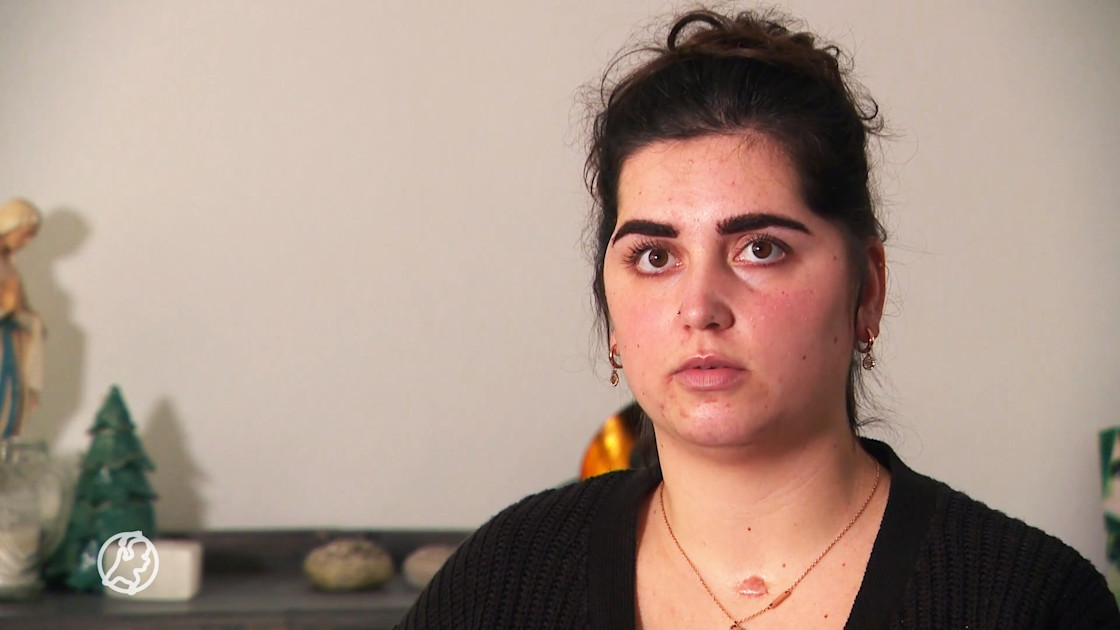 Kezban overleefde kogel in haar hoofd, maar toch voelt het alsof ze is