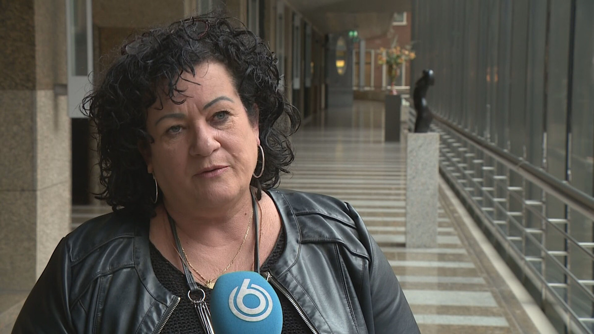 Caroline van der Plas staat niet achter boerendemonstratie bij woning minister Hart van Nederland Caroline van der Plas staat niet achter boerendemonstratie bij woning minister Hart van Nederland