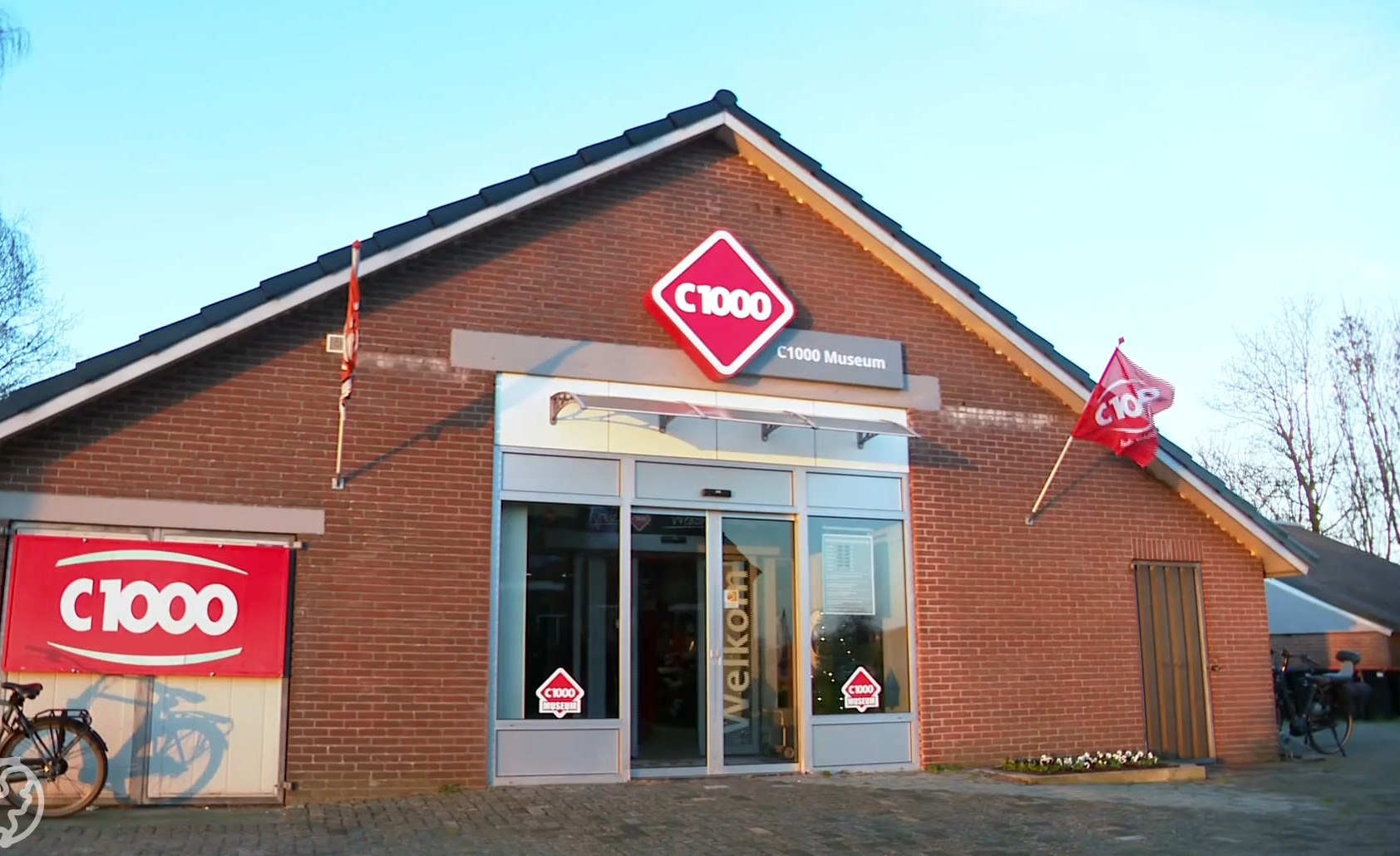 C1000-supermarkten Al Jaren Verdwenen Maar Gerard Heeft Heel Museum In ...