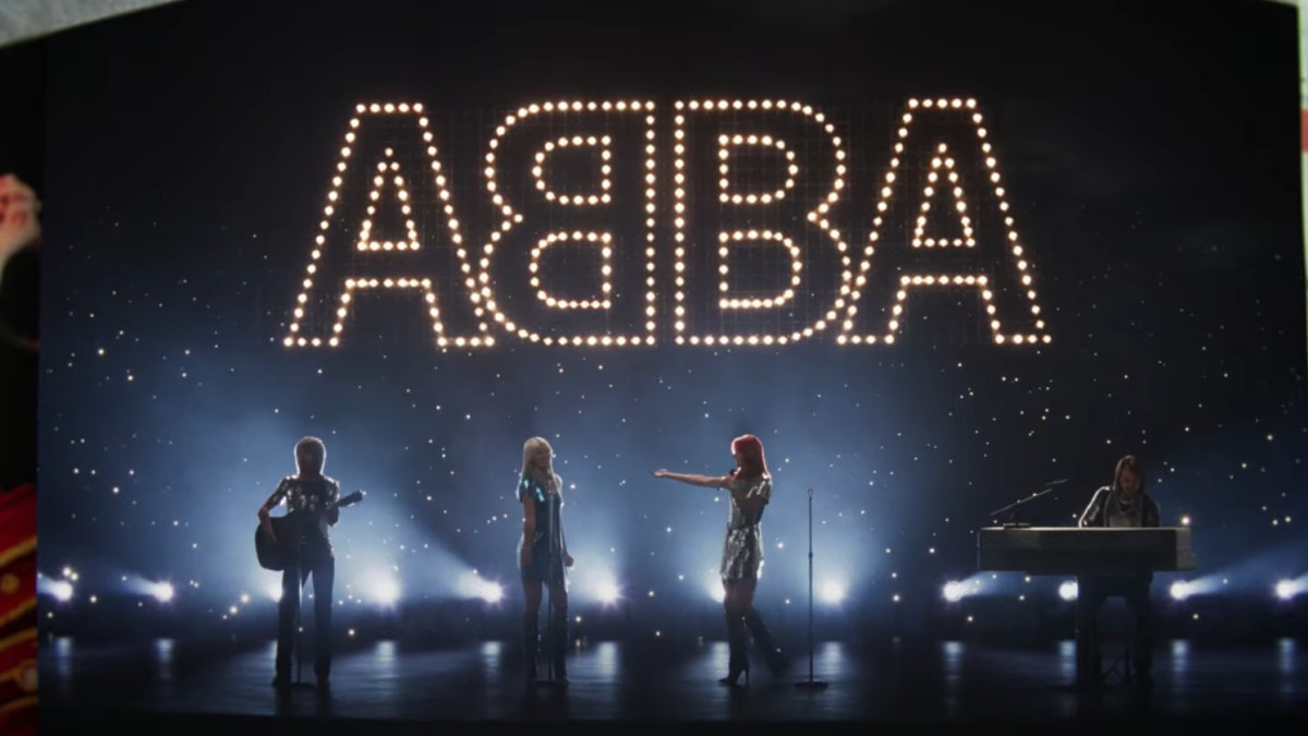 Gimme, gimme, gimme! Poplegendes van ABBA brengen voor het eerst in bijna 40 jaar nieuwe muziek uit