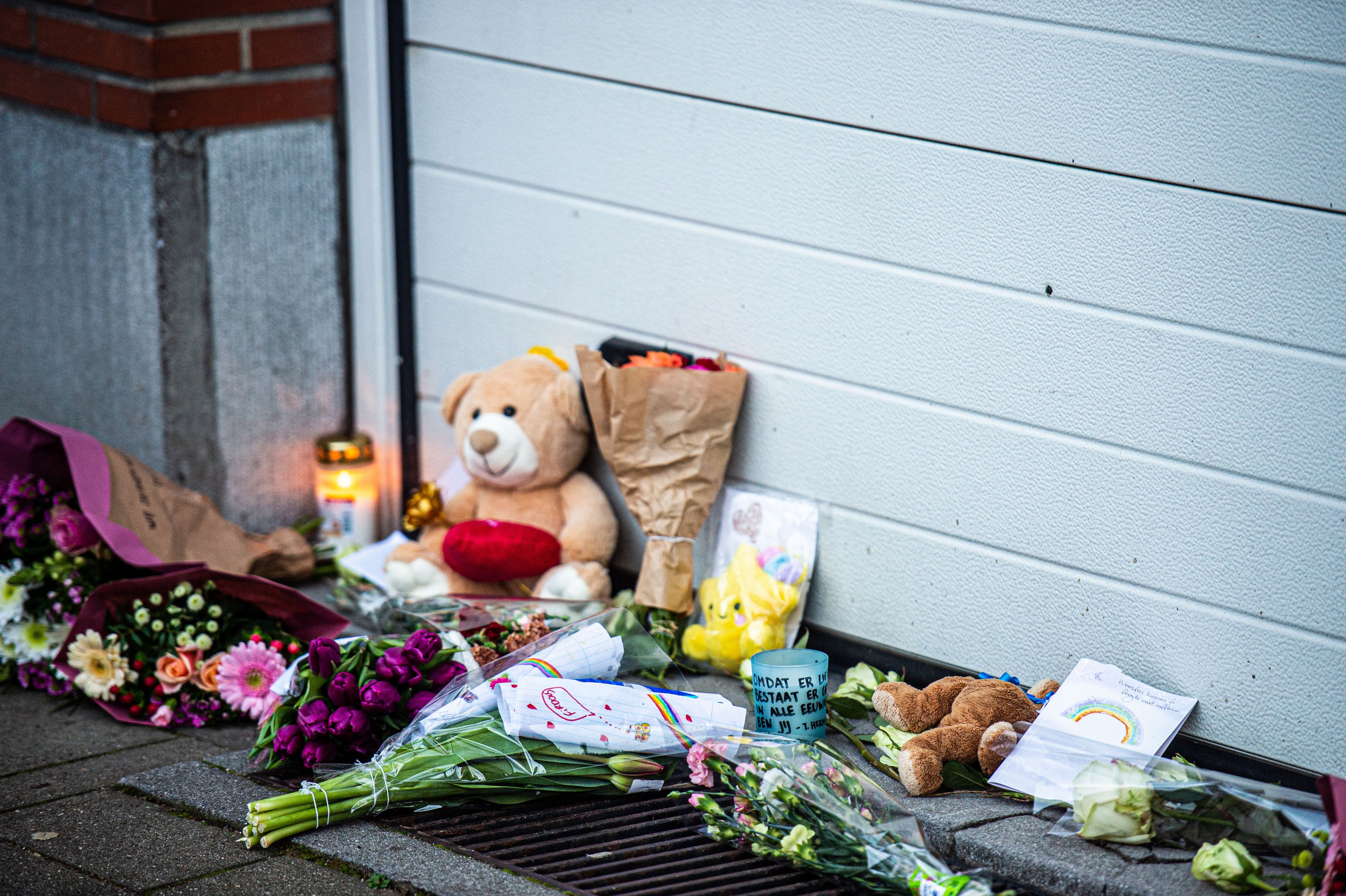 Meisje (11) Doodgeschoten, Nederlandse Man (31) En Vrouw (24 ...