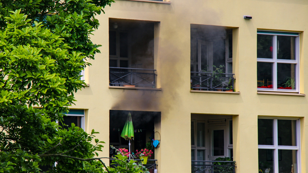 Brand in woonzorgcentrum Zutphen, gebouw deels ontruimd