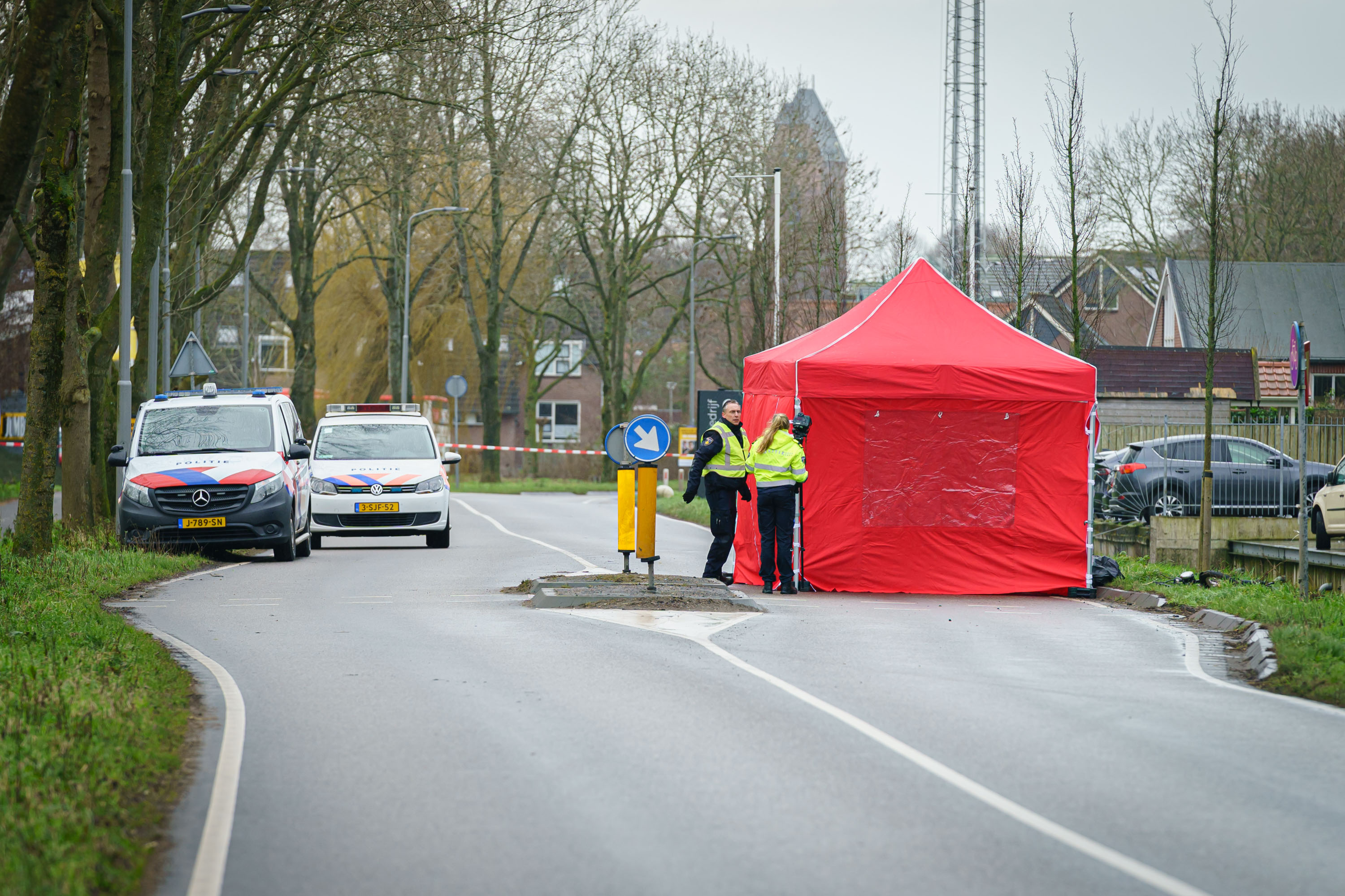 Scooterrijder (19) Overleden Na Aanrijding Met Auto In Oudewater | Hart ...