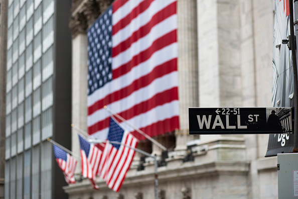 Wall Street’s waiting (Kena Betancur/Getty Images)