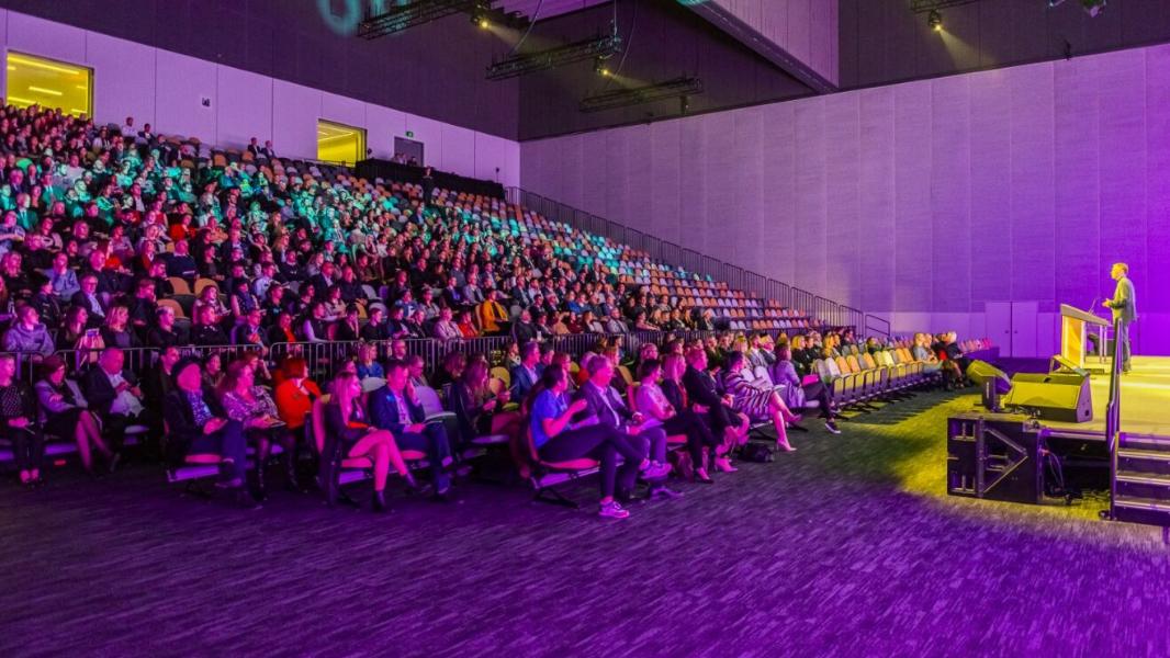 Melbourne Wins Two Awards At The 2018 World Travel Awards MCEC melbourne-wins-two-awards-at-the-2018-world-travel-awards-mcec