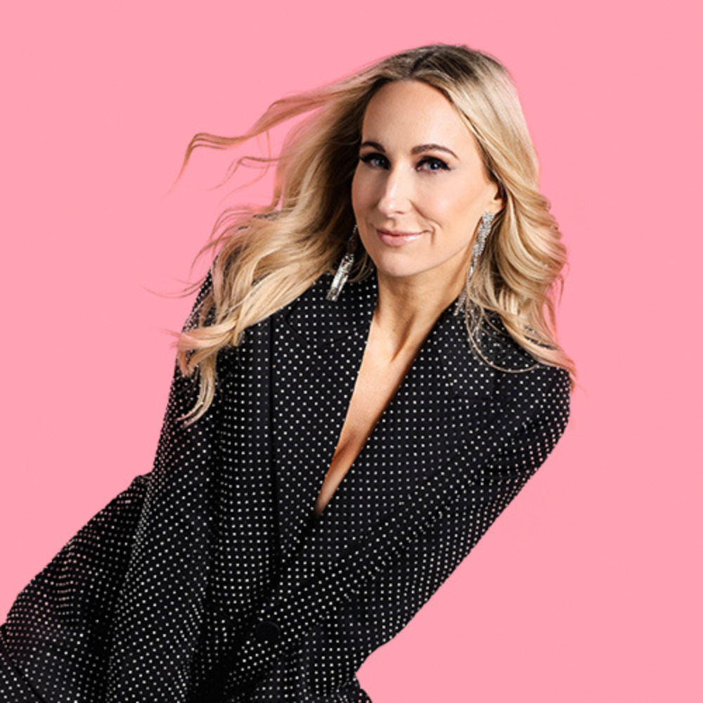 120294 Nikki Glaser Alive & Unwell - Listing Thumbnail