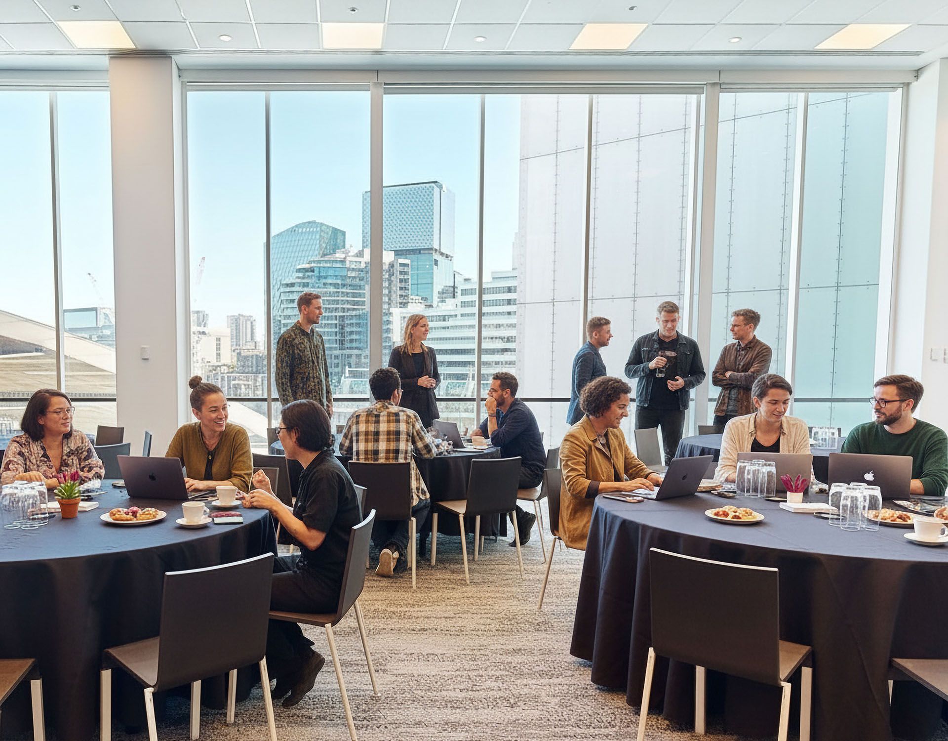 PROMO - Clarendon Campaign_Clarendon-Room a