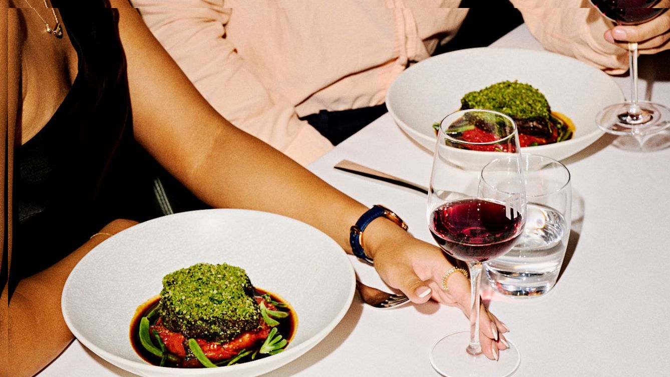 article_a-gala-dinner-should-wow-starting-with-the-menu_image-4