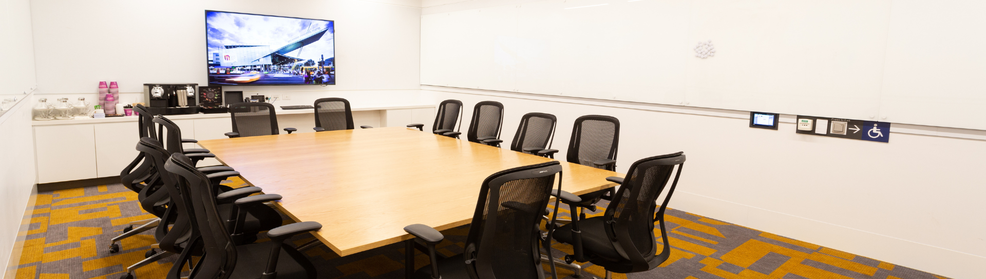 chairmans-boardroom-hero-banners