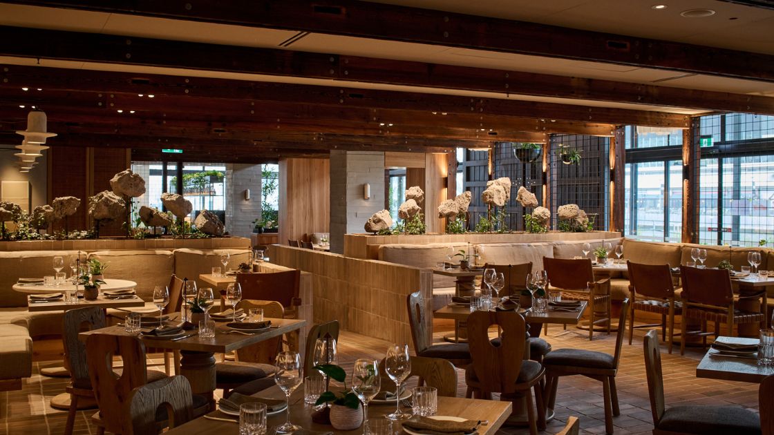  1-Hotel-Melbourne_hotel-features-restaurant-and-bar_image
