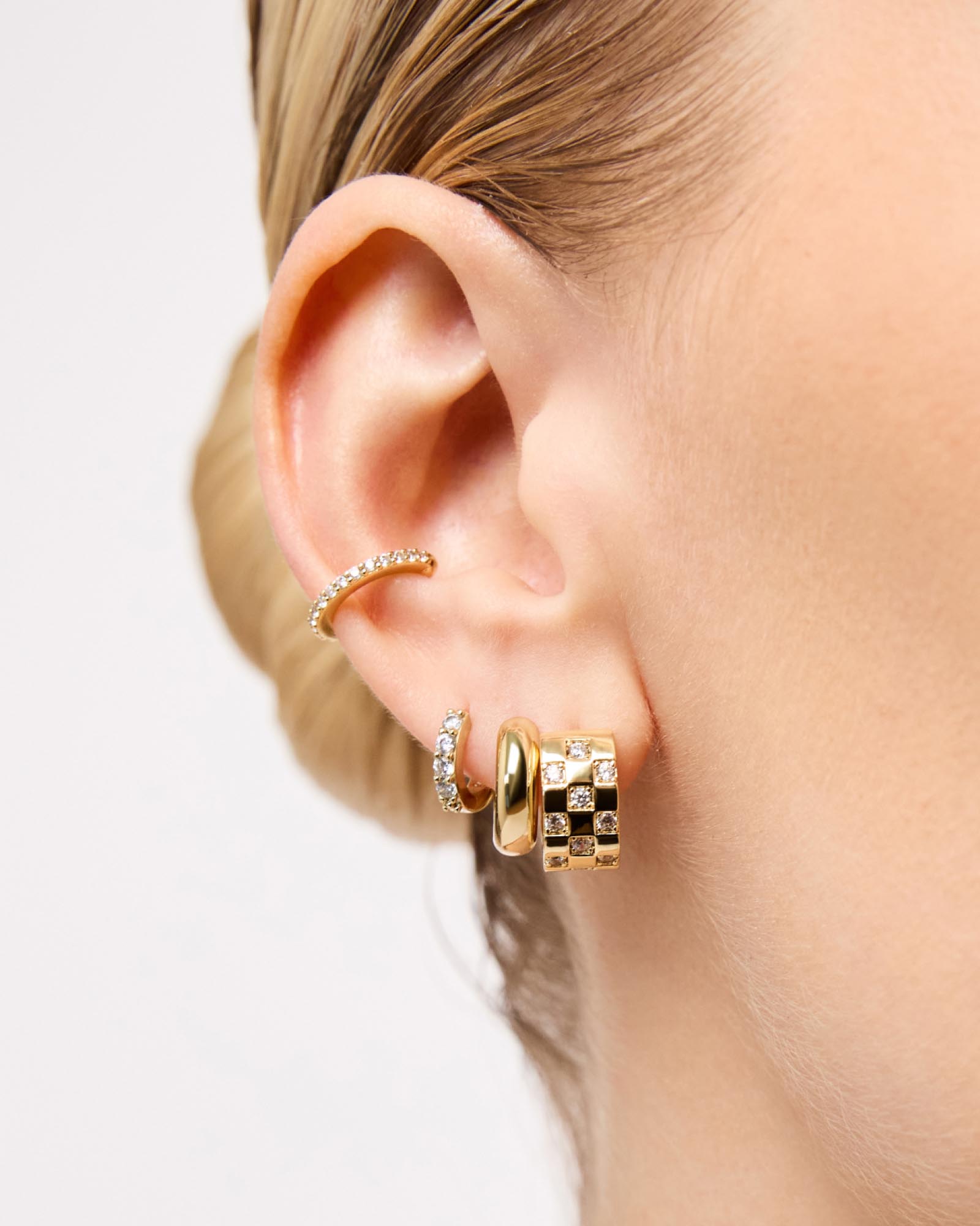 Eden & Giulia & Simple Ear Cuff Pave