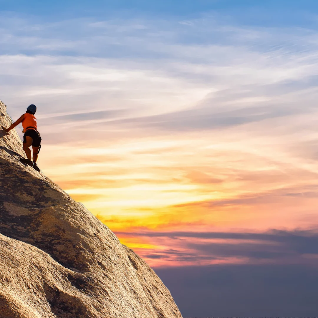 mountain-climber-2427191 1920 mountain-climber-2427191 1920
