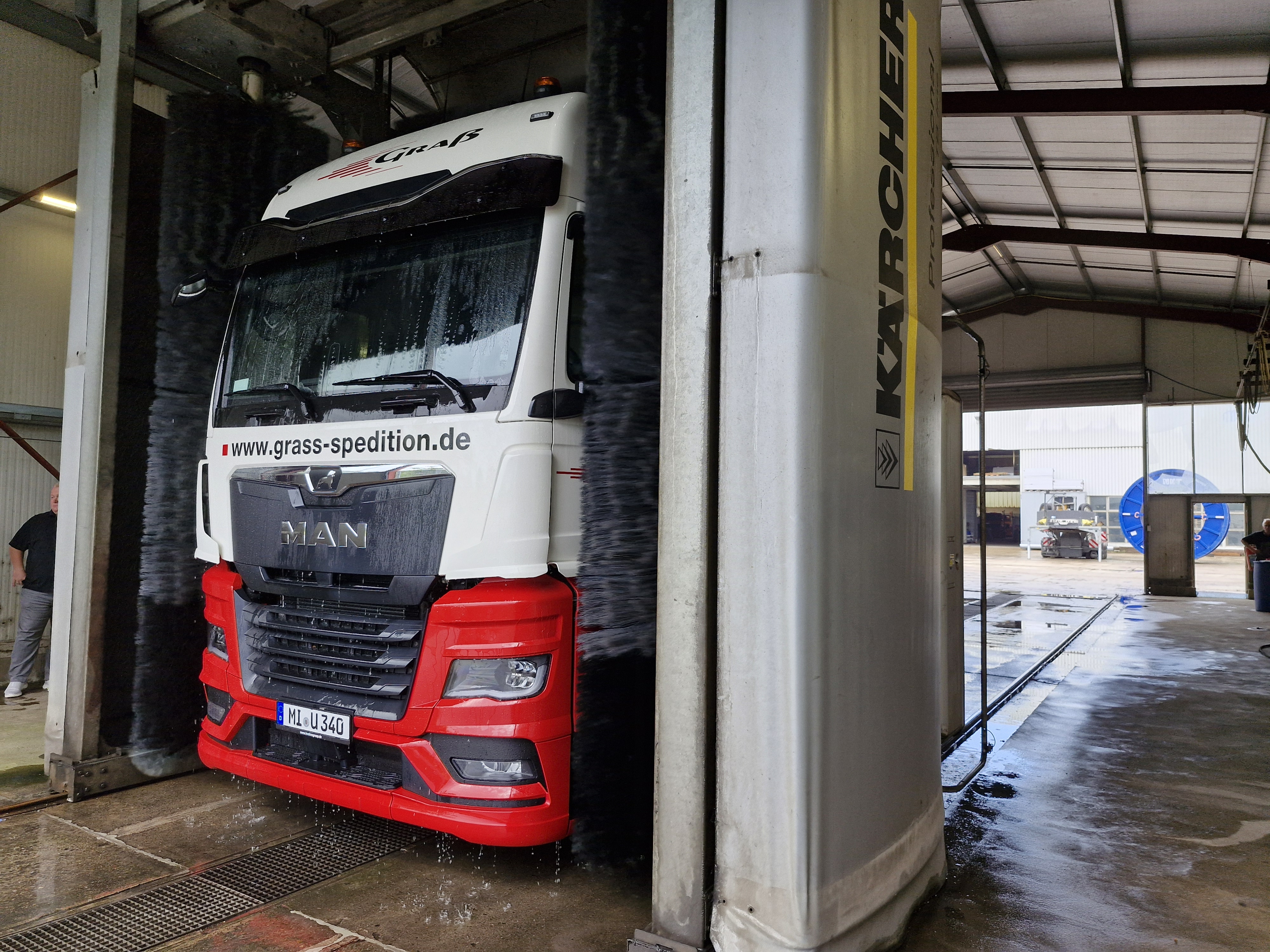 Bei Graß werden grundsätzlich alle Lkw und Zugmaschinen gekauft und sind über mehrere Jahre im Einsatz.
Foto: Sonax