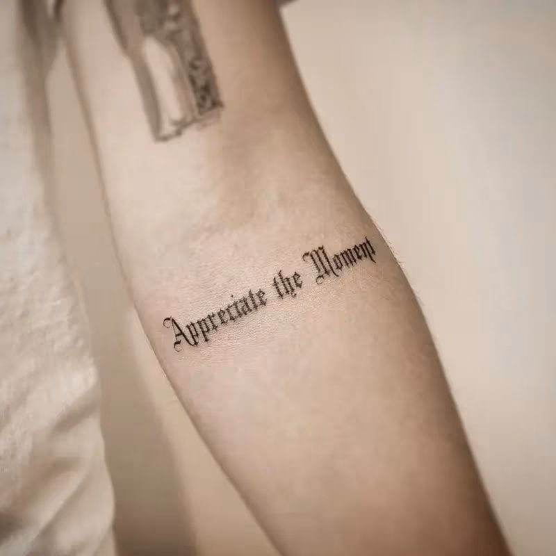 レタリング「Appreciate the Moment」