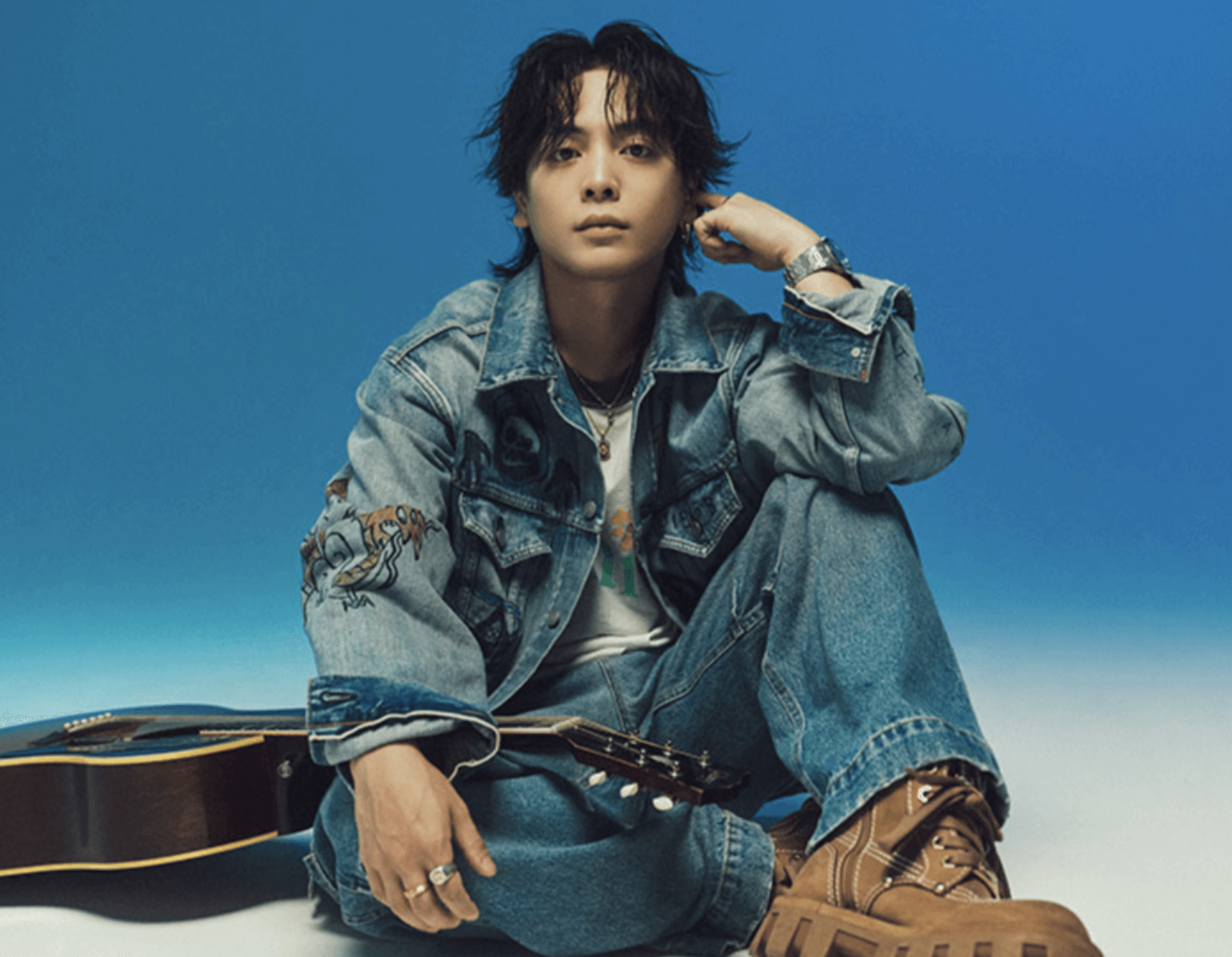 優里のタトゥーデザイン・意味は？｜背中や耳のタトゥーやいつから入れたのかも紹介！ | Tattoo Japan Blog, image size:1708x1326