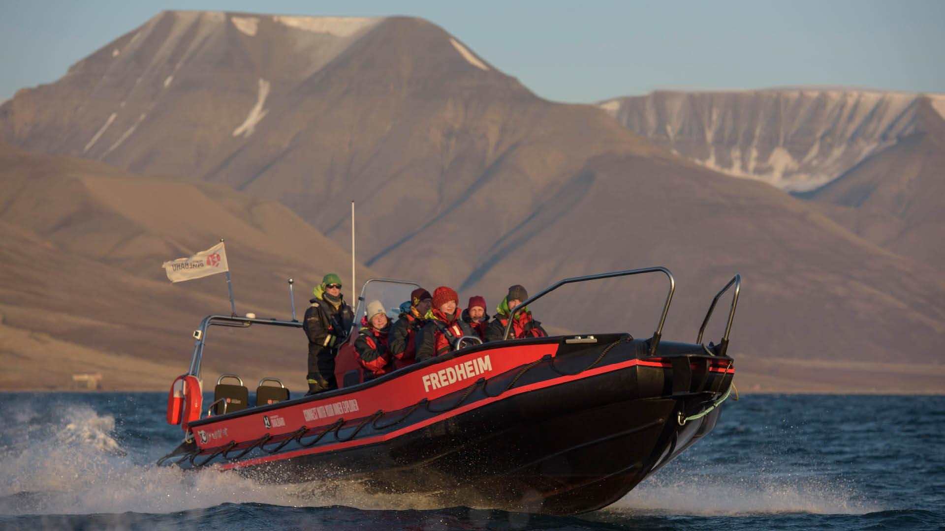 Sea Fishing in the Arctic - Hurtigruten Svalbard - Fishing in