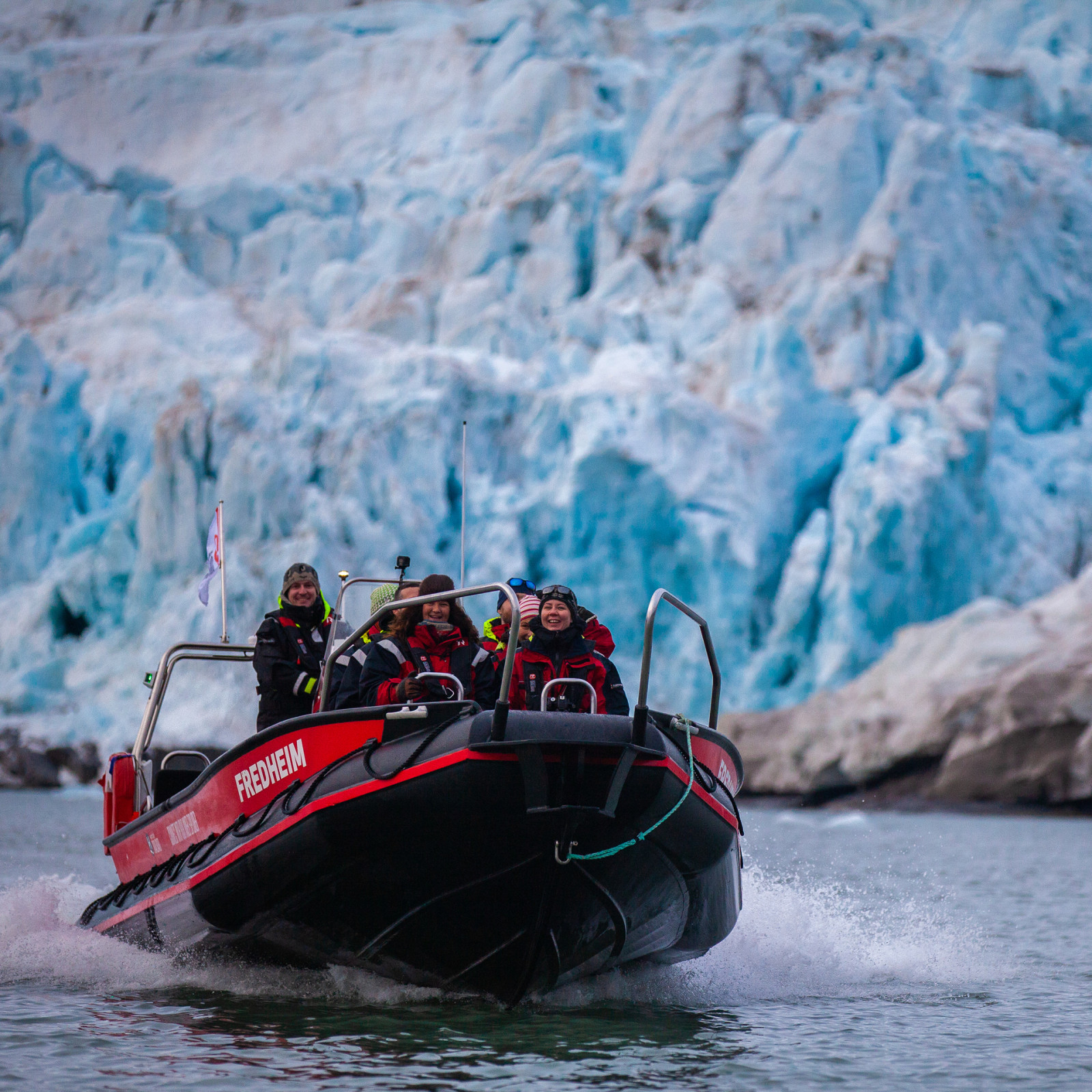 Activity calender in Longyearbyen About Svalbard Hurtigruten Svalbard