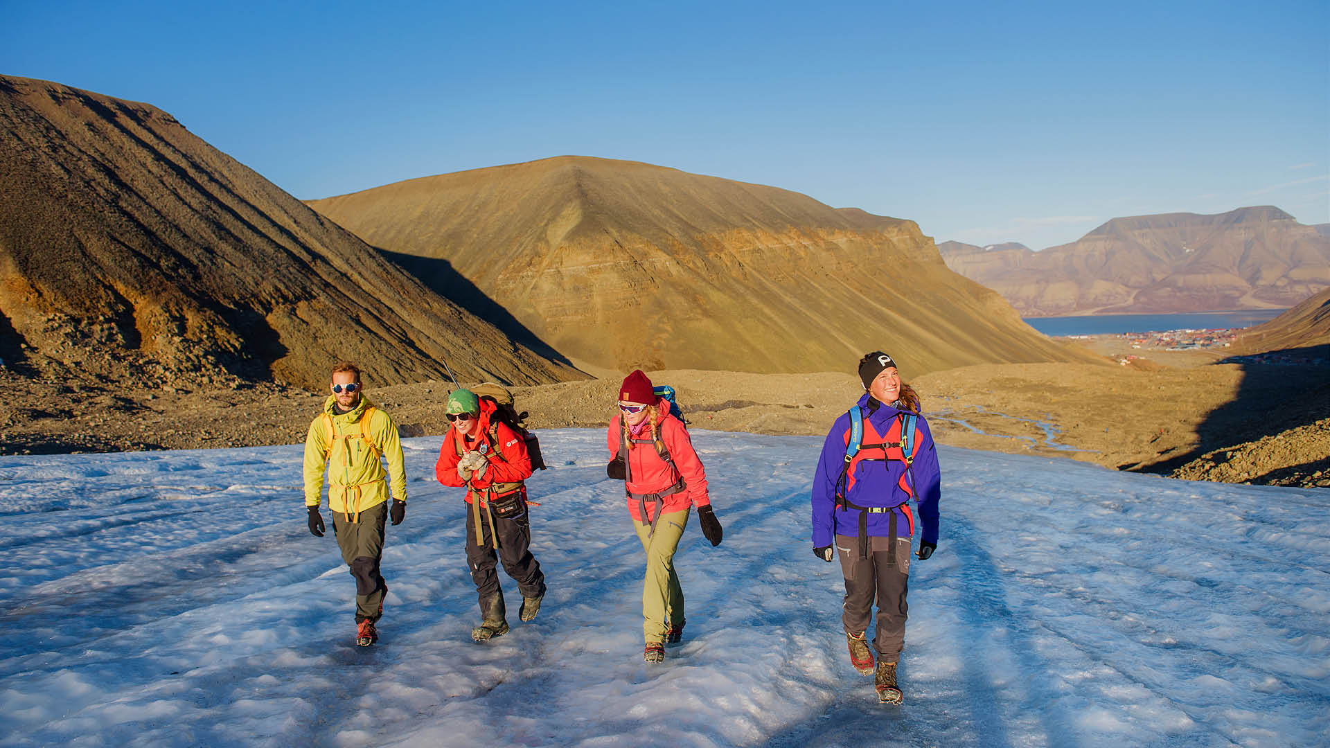 WHAT TO EXPECT FROM A SUMMER HIKING TRIP TO LONGYEARBYEN, SVALBARD