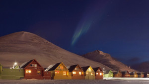 Northern-light-and-houses-HGS-01744 1080-Photo Hanne Feyling(1)