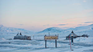 Light-winter Arctic-wilderness-evening Camp-Barentz Agurtxane-Concellon 1920x1080 01